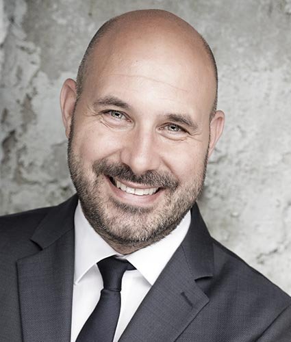 Herr Oliver Mösch