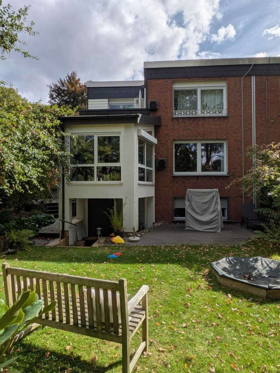 R�ckansicht Zweifamilienhaus Oberhausen