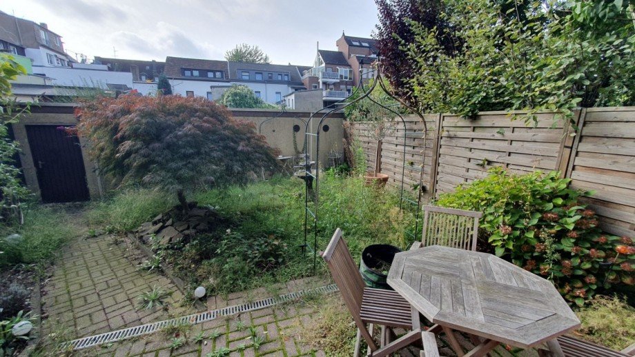 Garten mit Zugang Garage Erdgeschosswohnung Oberhausen
