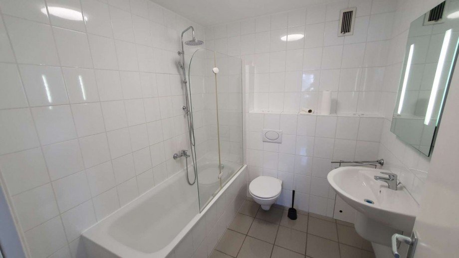 Bad Dachgeschosswohnung Oberhausen